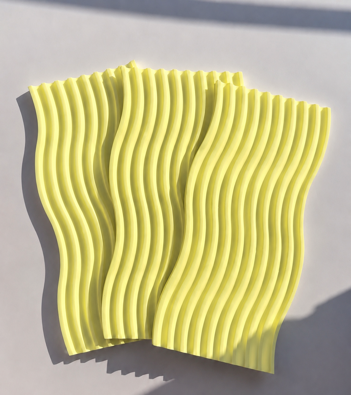 𝑾𝑨𝑽𝒀 𝑻𝑹𝑨𝒀
